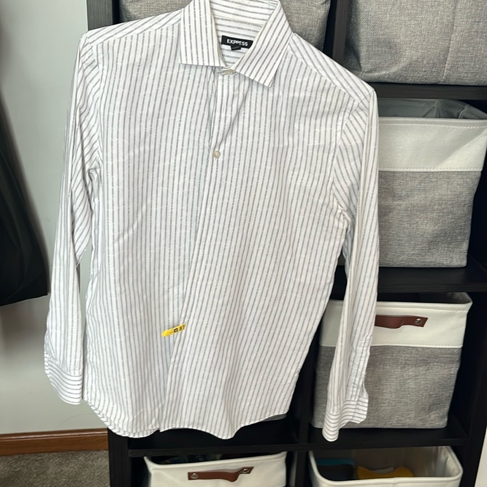 Shirt white express size small